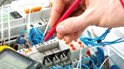 Choosing-Electrician-For-Home