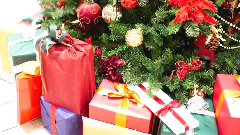 Family-Friendly Holiday Gift Ideas