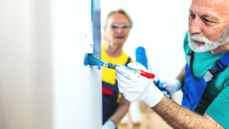 4 Questions to Ask Before Hiring a Painter