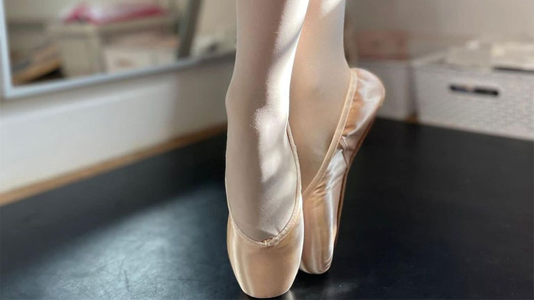 Average Ballerina Spend Pointe Shoes