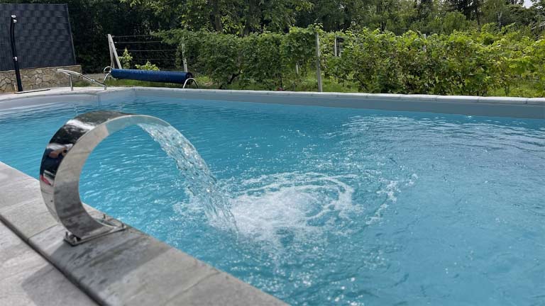 Keep Pool Water Cool in Summer