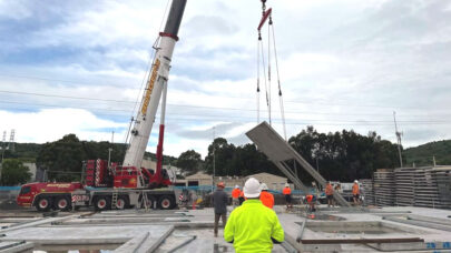 Dogging Load Handling and Safety Signalling